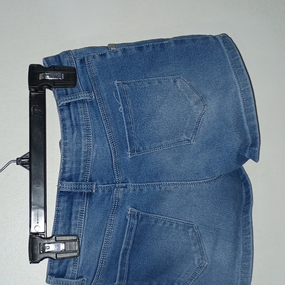 Arizona shorties shorts with sequin pocket - Picture 2 of 4